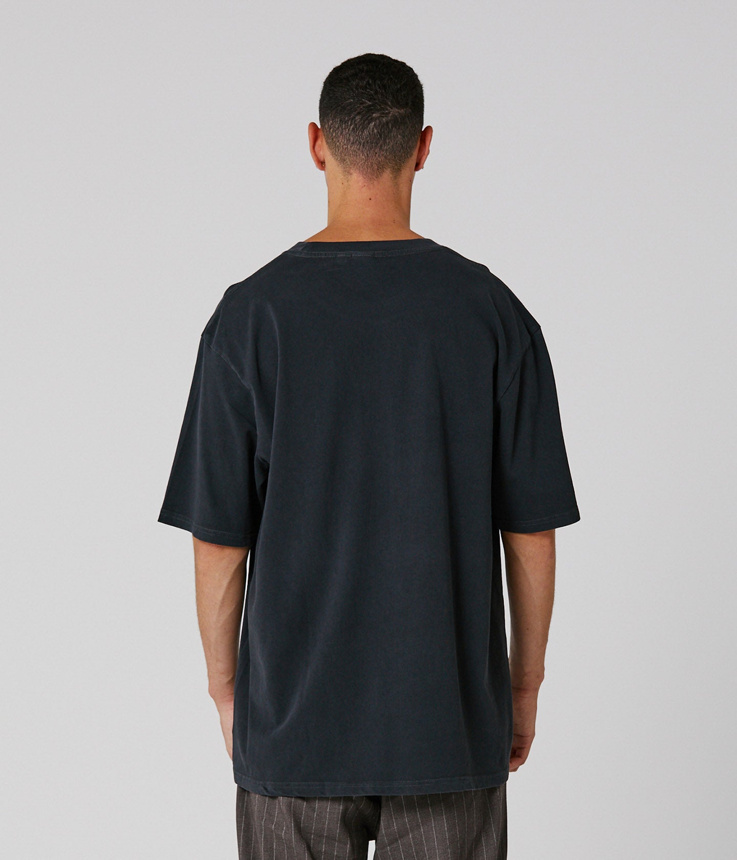 SUSPEND OVERSIZED T-SHIRT // WASHED BLACK