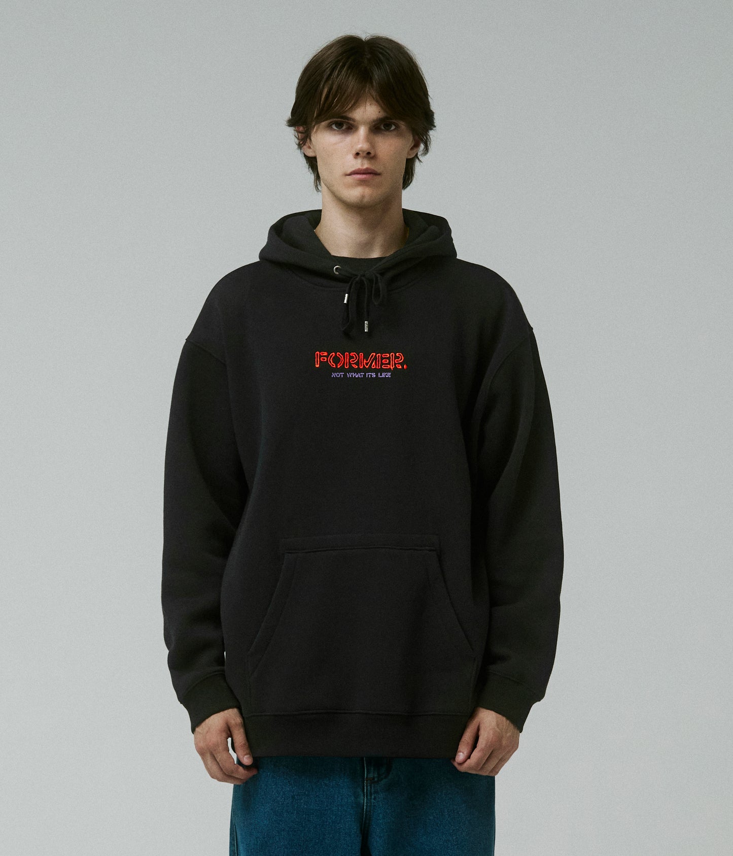 GLOBAL MIND HOOD // BLACK