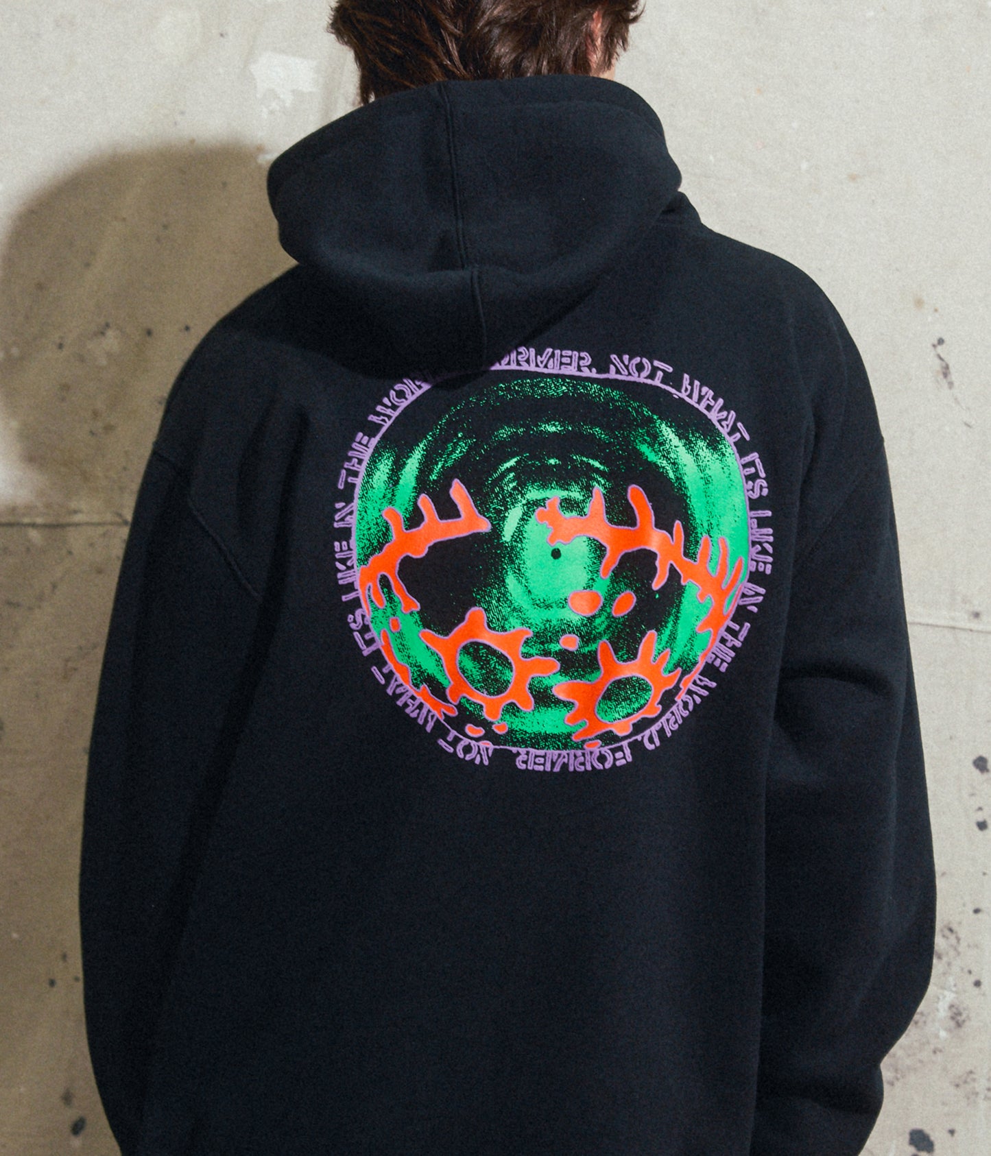 GLOBAL MIND HOOD // BLACK