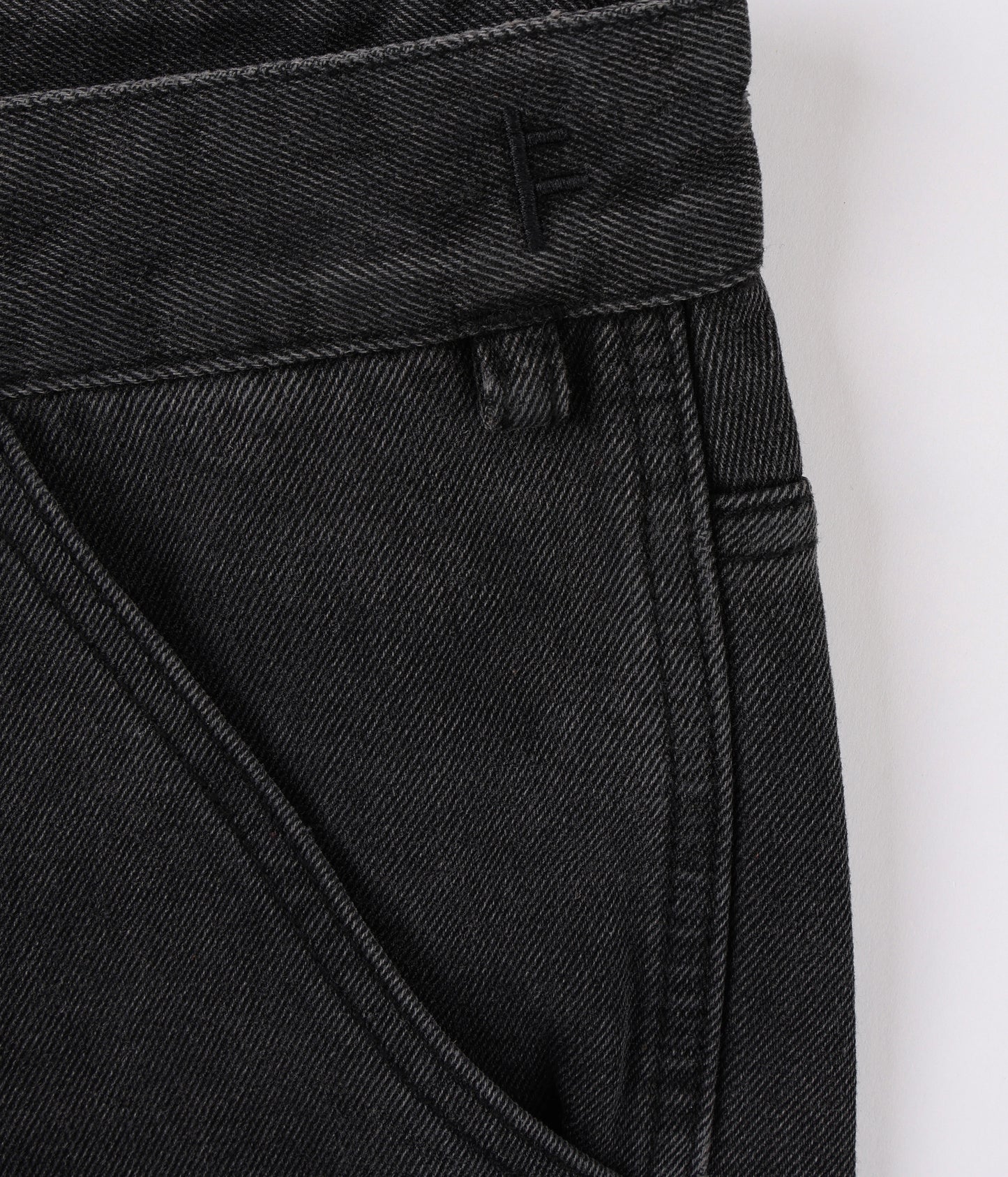 VT DISTEND DENIM CARPENTER PANT //  WASHED BLACK