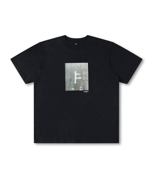 GROUNDED T-SHIRT // BLACK