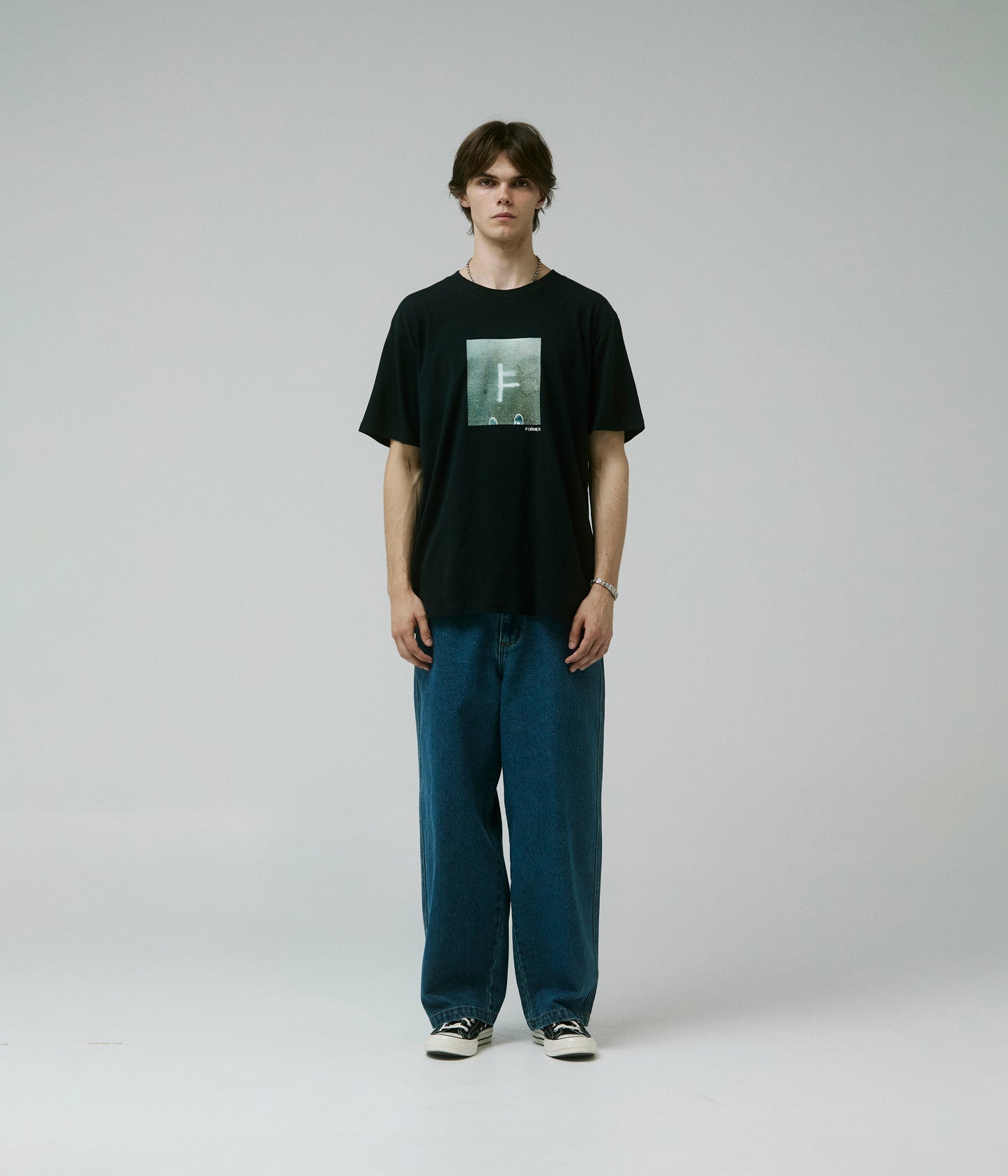 GROUNDED T-SHIRT // BLACK