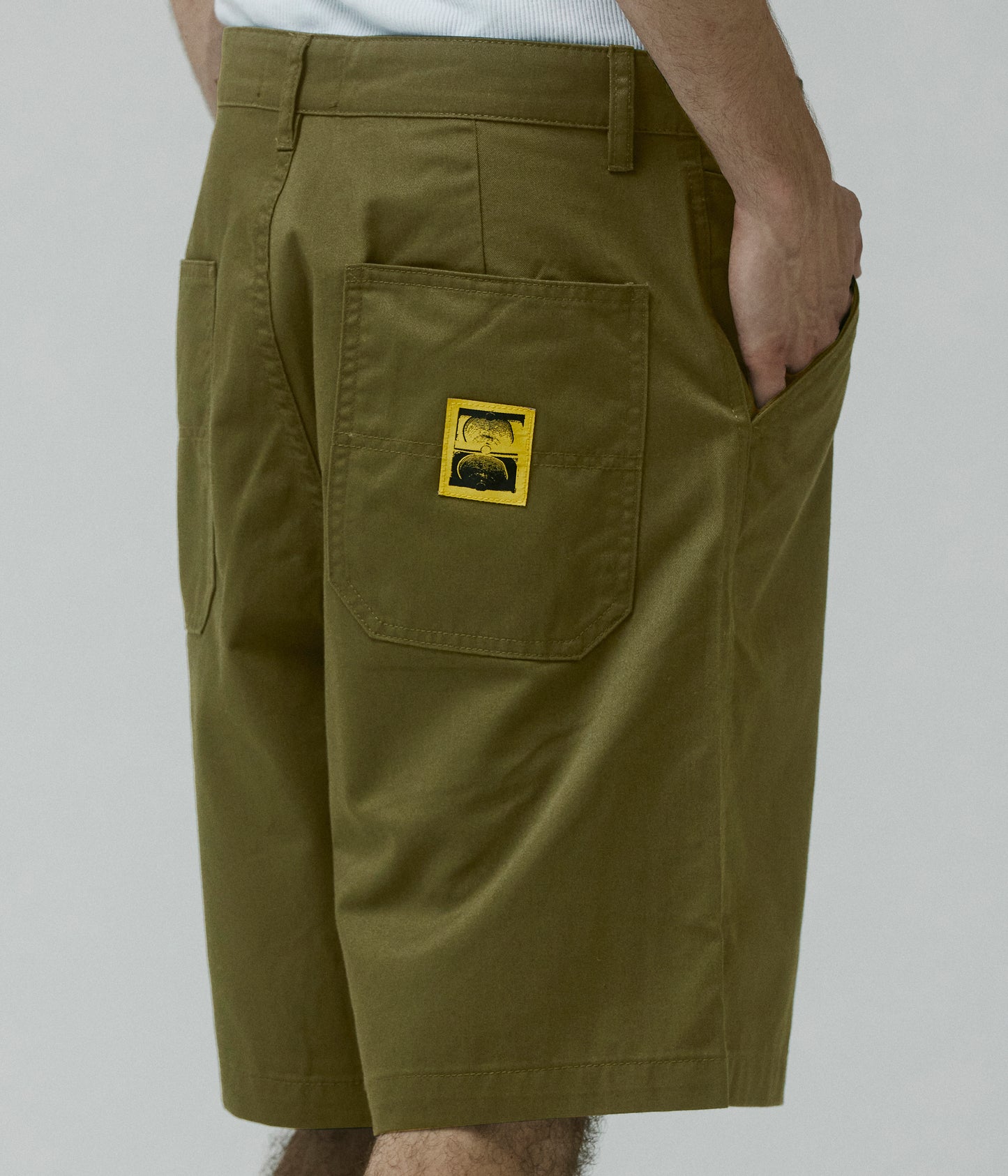 REYNOLDS 21' WALKSHORT // DEEP OLIVE