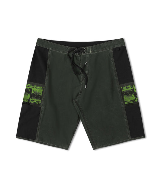 MANNERS 20' TRUNK  // BLACK/LIME