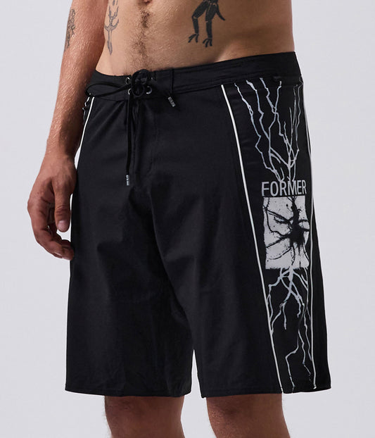 VOID SCRAWL 20' TRUNK // BLACK