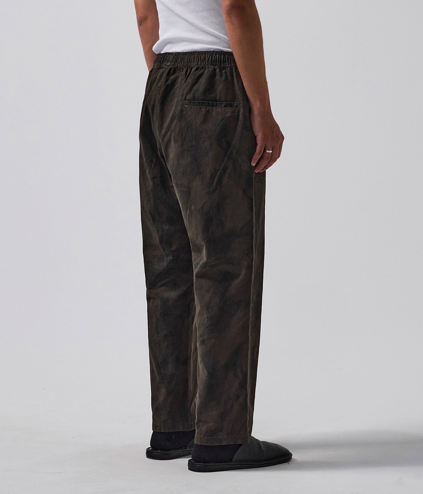 PRAYER HORSE PANT // ARMY