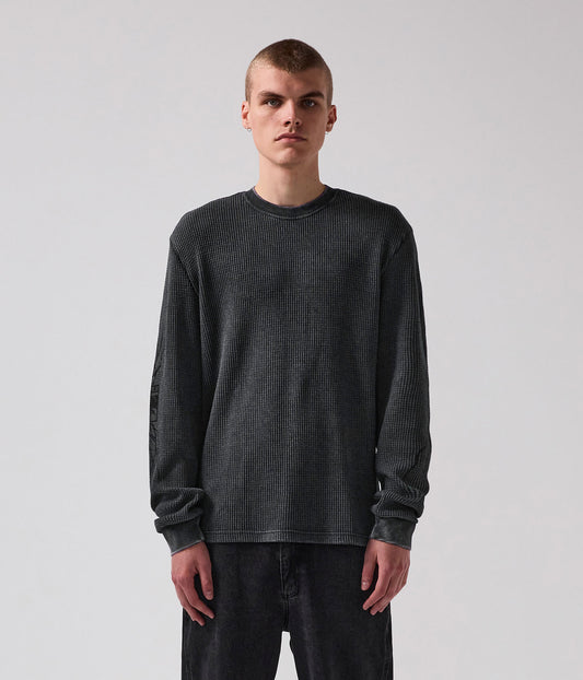 SCRAWL LS WAFFLE T-SHIRT // WASHED BLACK