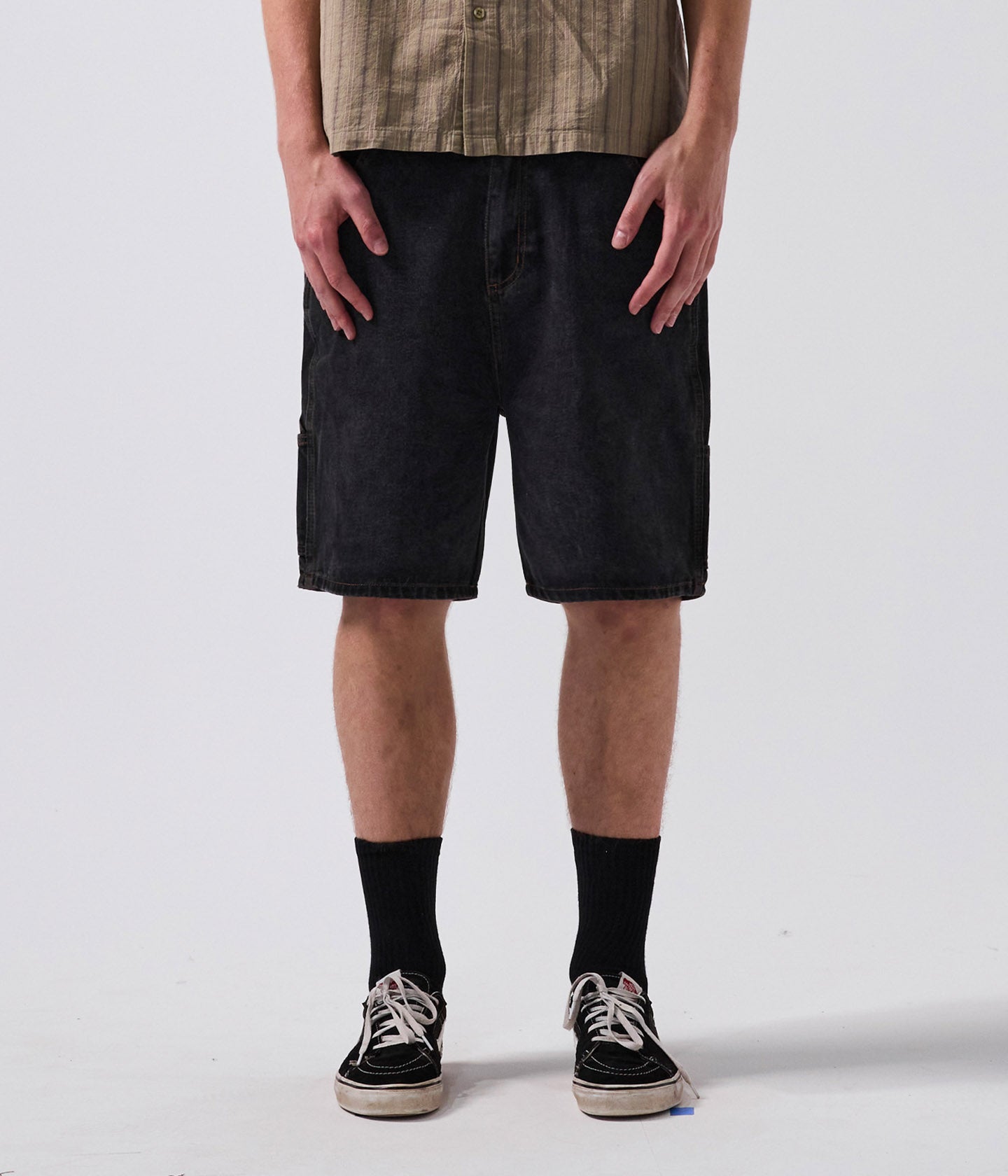 VT DISTEND DENIM 20.5' WALKSHORT // WASHED BLACK