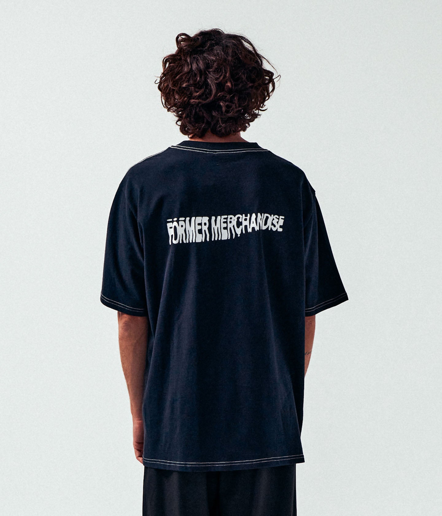 SKEWER OVERSIZED T-SHIRT // BLACK