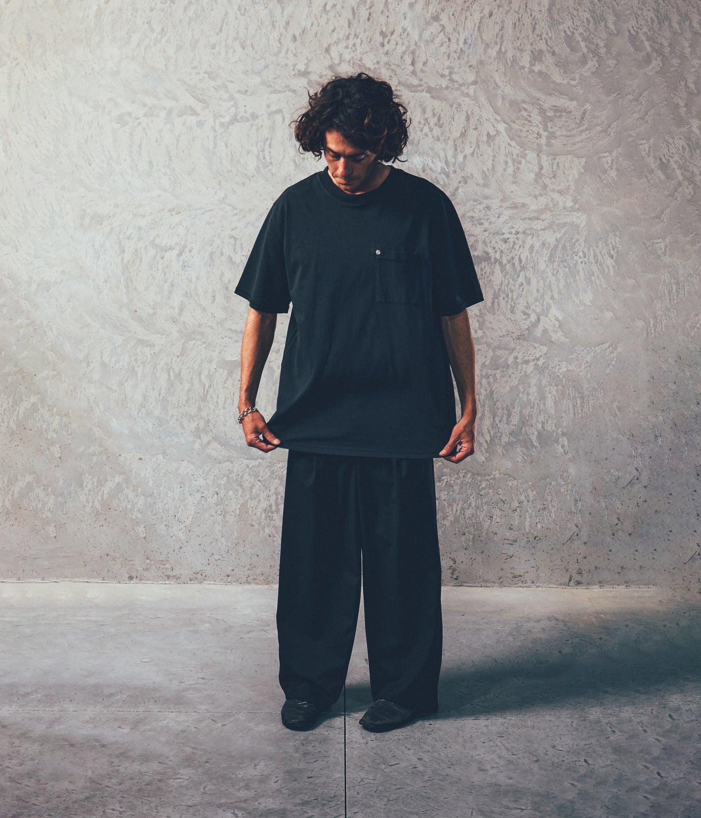 CA OVERSIZED POCKET T-SHIRT // WASHED BLACK