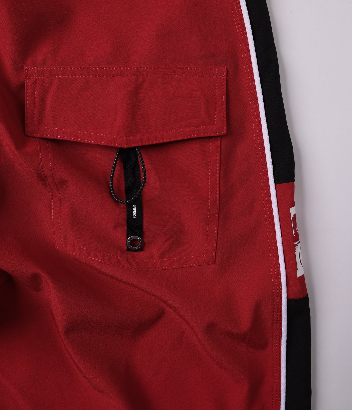 SYSTEM ECLIPSE 20" TRUNK // RED