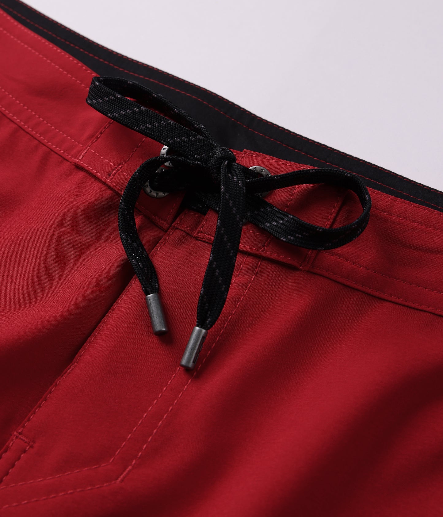 SYSTEM ECLIPSE 20" TRUNK // RED