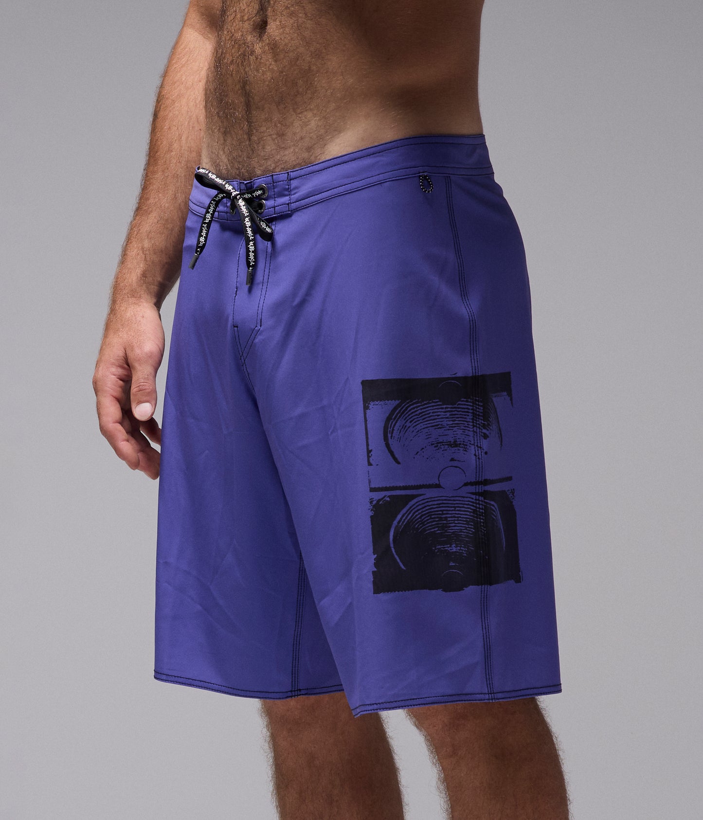 CRUX CARGO 20" TRUNK // VIOLET