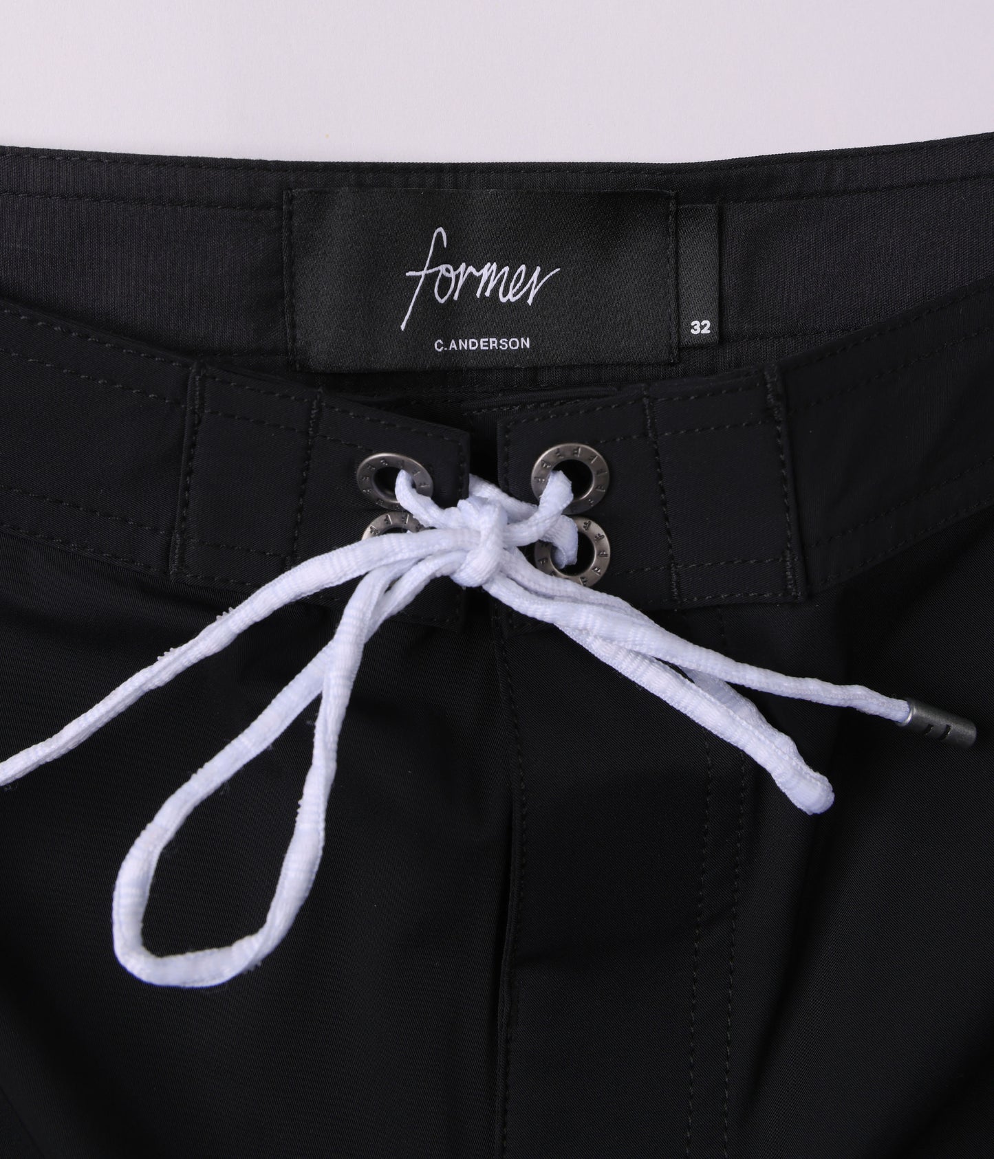 MILITANT 20" TRUNK // BLACK