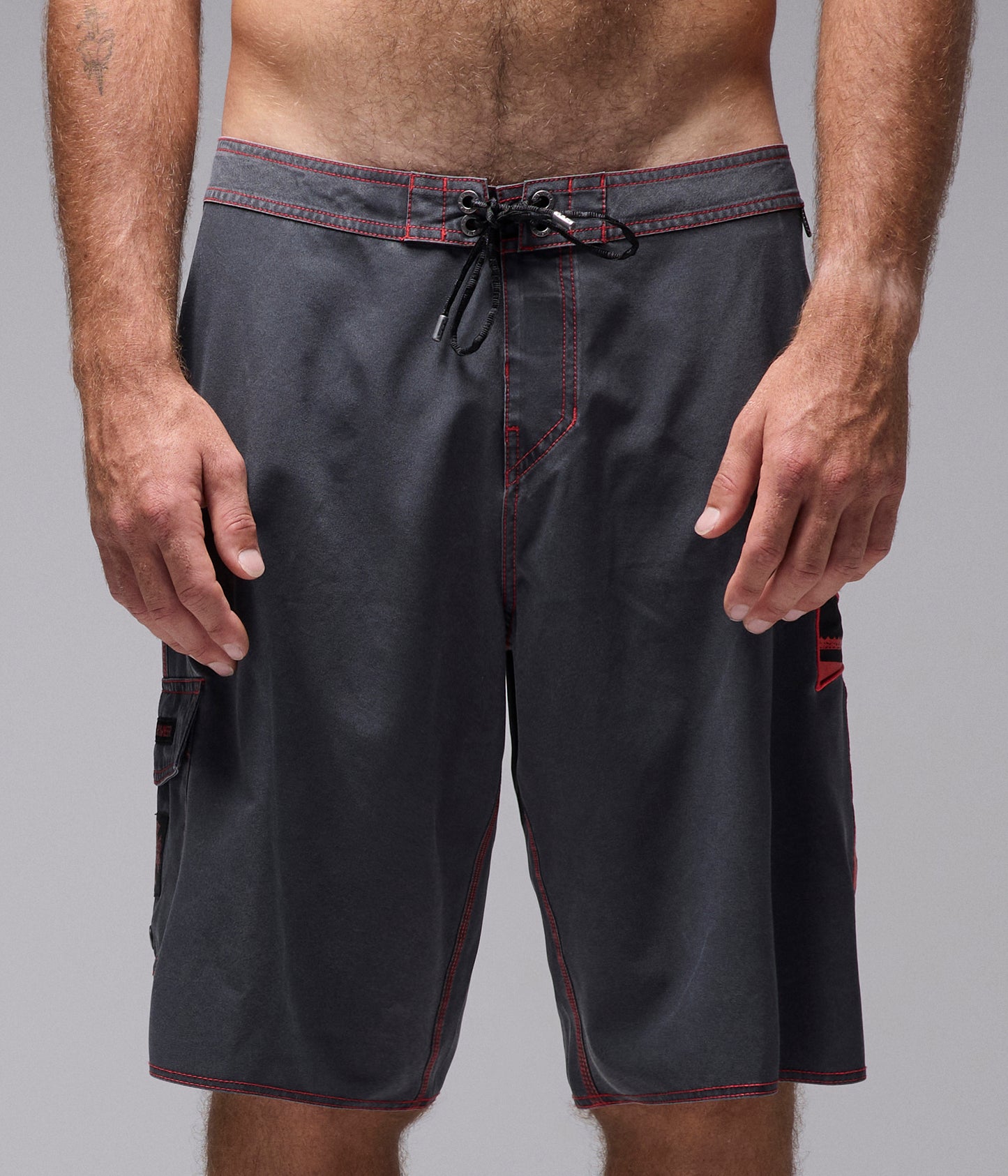 HOYO CROSS CRUX 21" TRUNK // BLACK