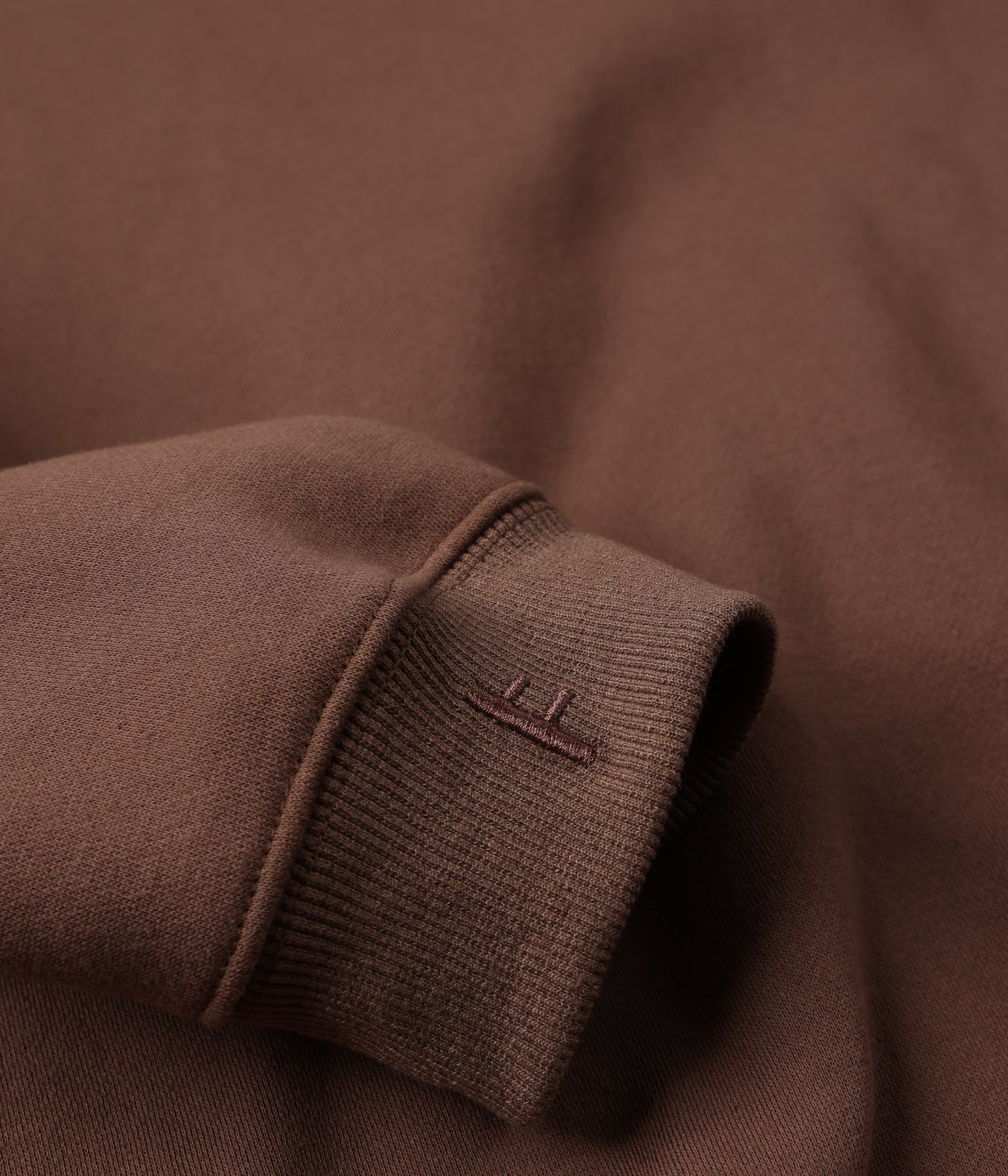 LEGACY EMB CREW // CHOC