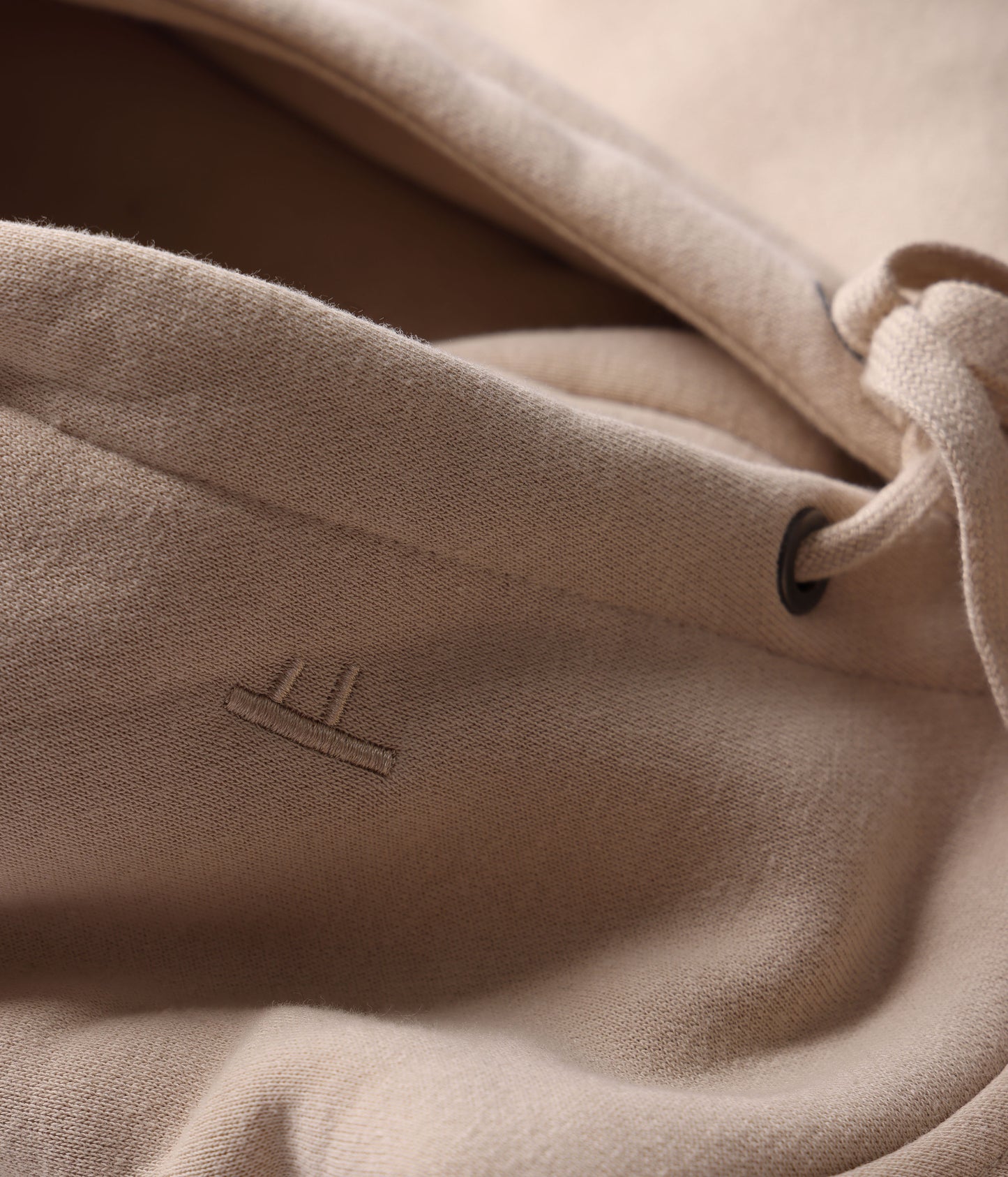 PARLIAMENT HOOD // BONE