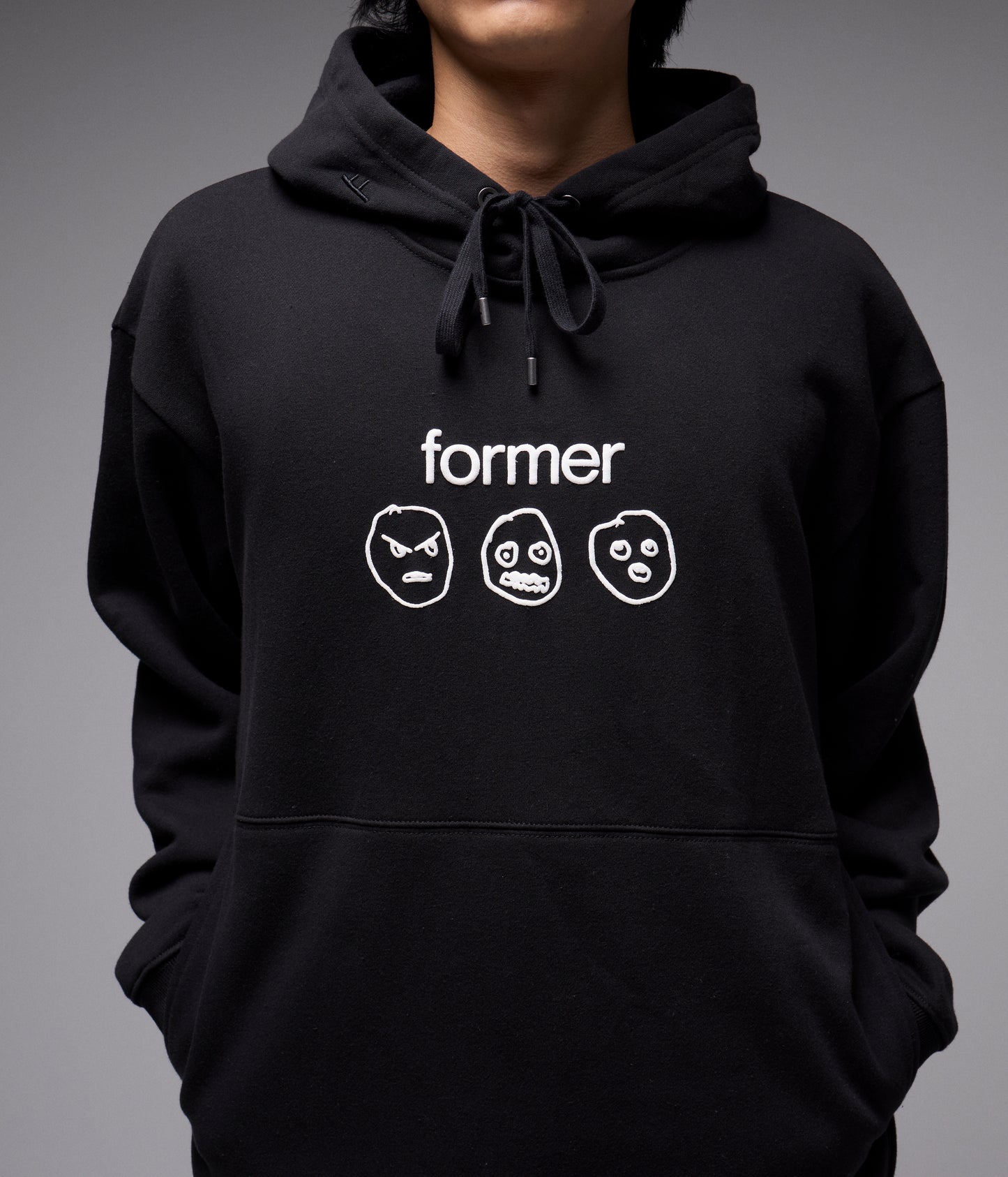 OSCILLATING HOOD // BLACK