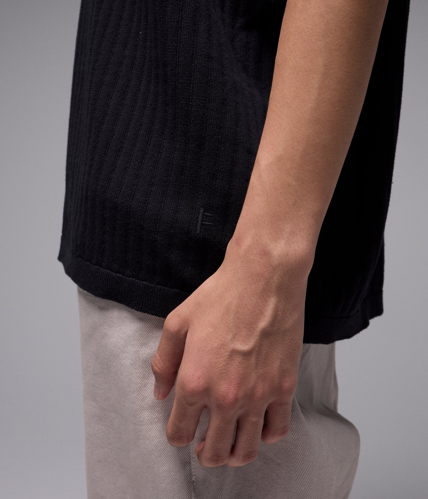 FRANCHISE OPEN COLLAR POLO // BLACK