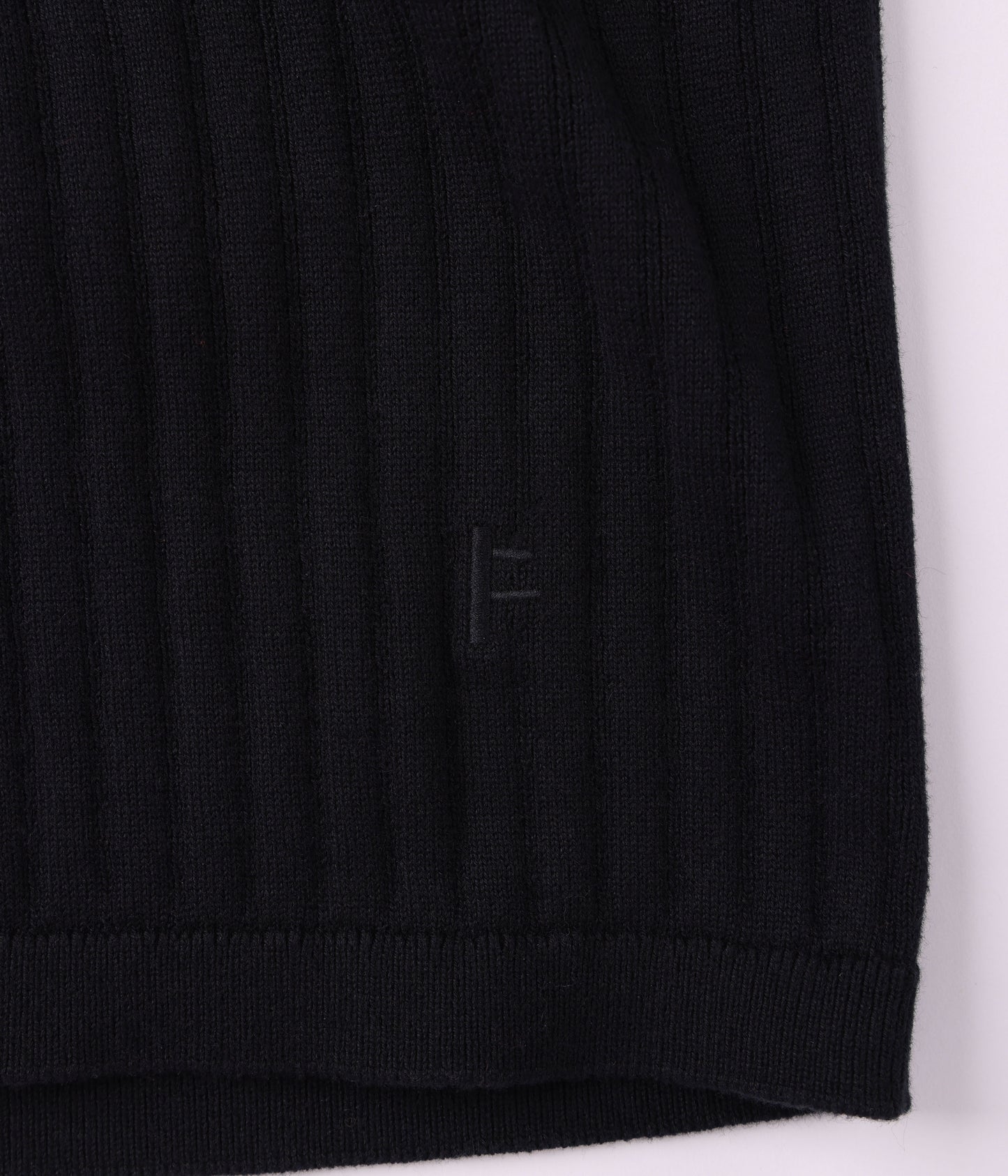 FRANCHISE OPEN COLLAR POLO // BLACK