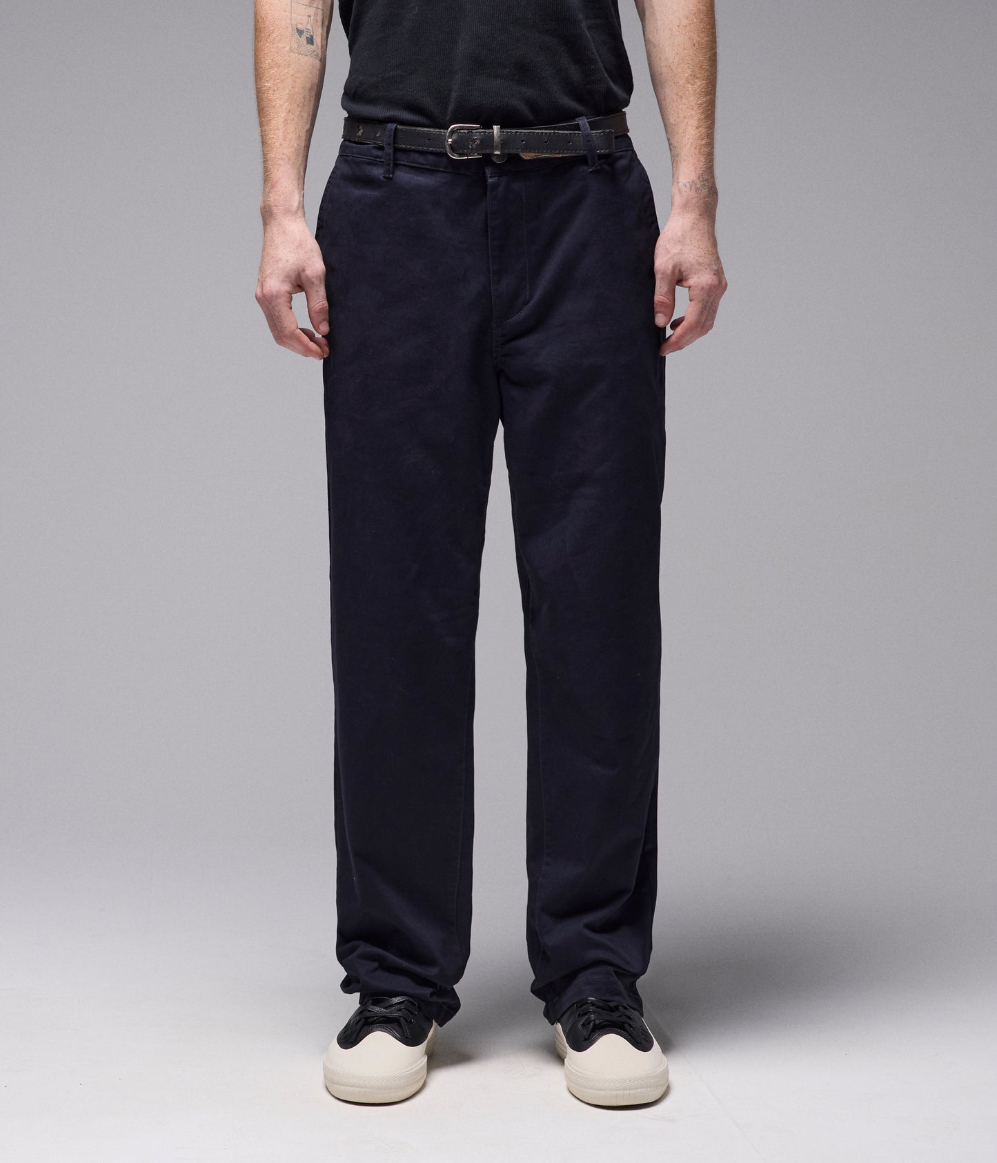 LEGACY CHINO PANT // NAVY