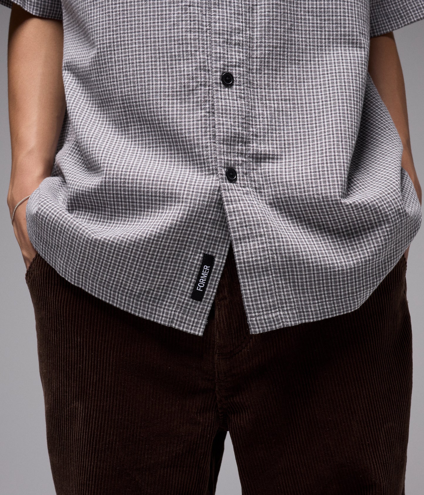 VIVIAN CHECK SS SHIRT // BLACK