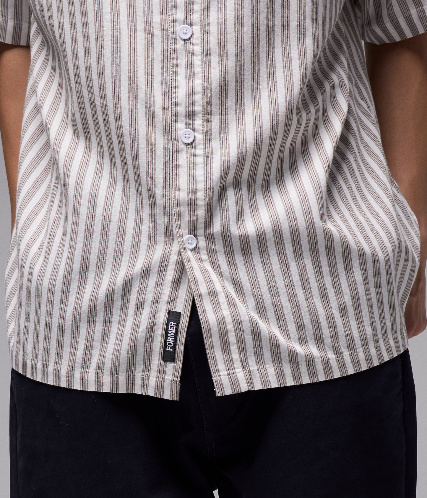 REYNOLDS STRIPE SS SHIRT // CHOC