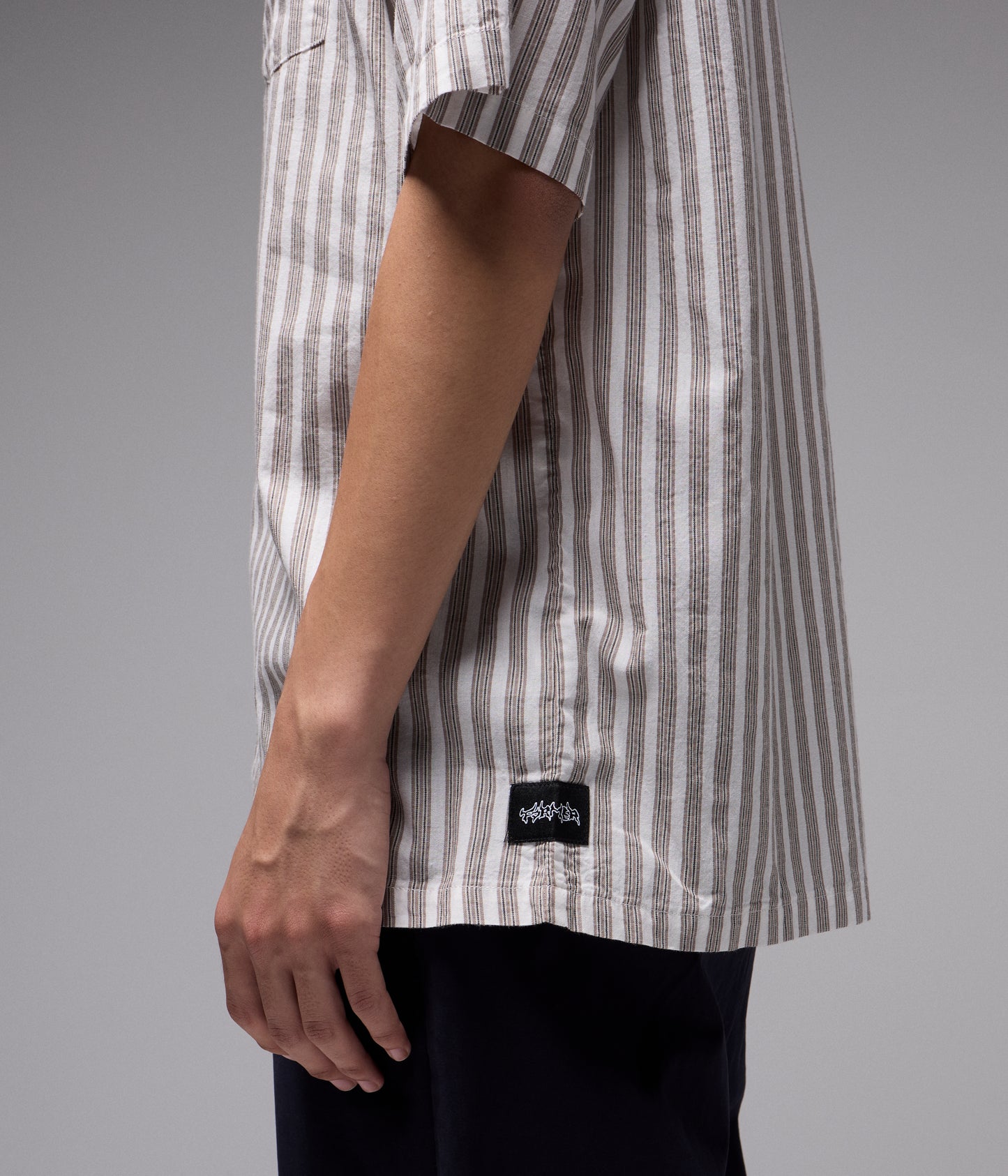 REYNOLDS STRIPE SS SHIRT // CHOC