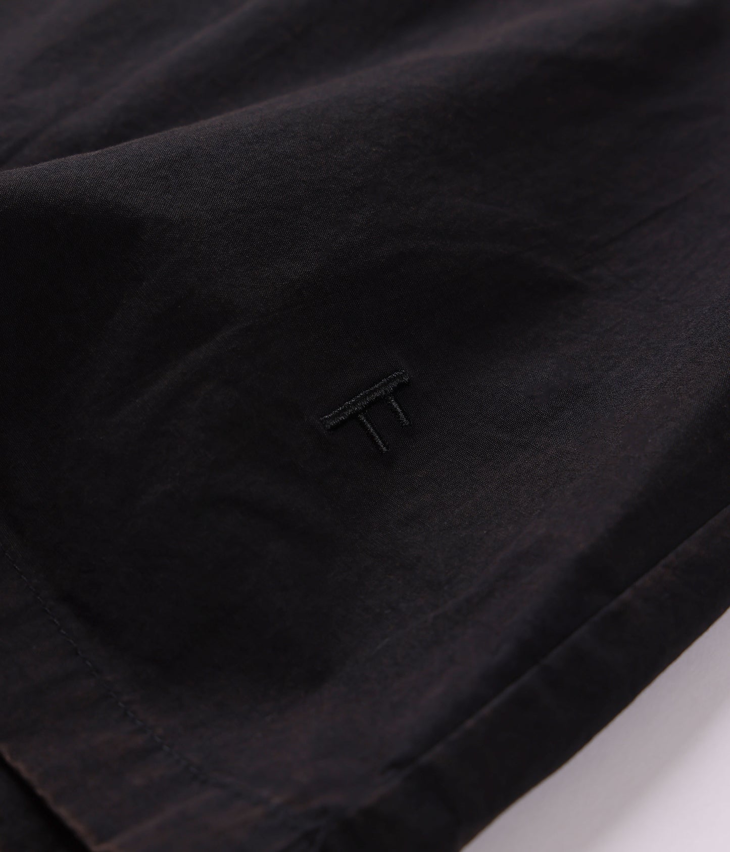 VIVIAN SHUNNING SS SHIRT // WASHED BLACK