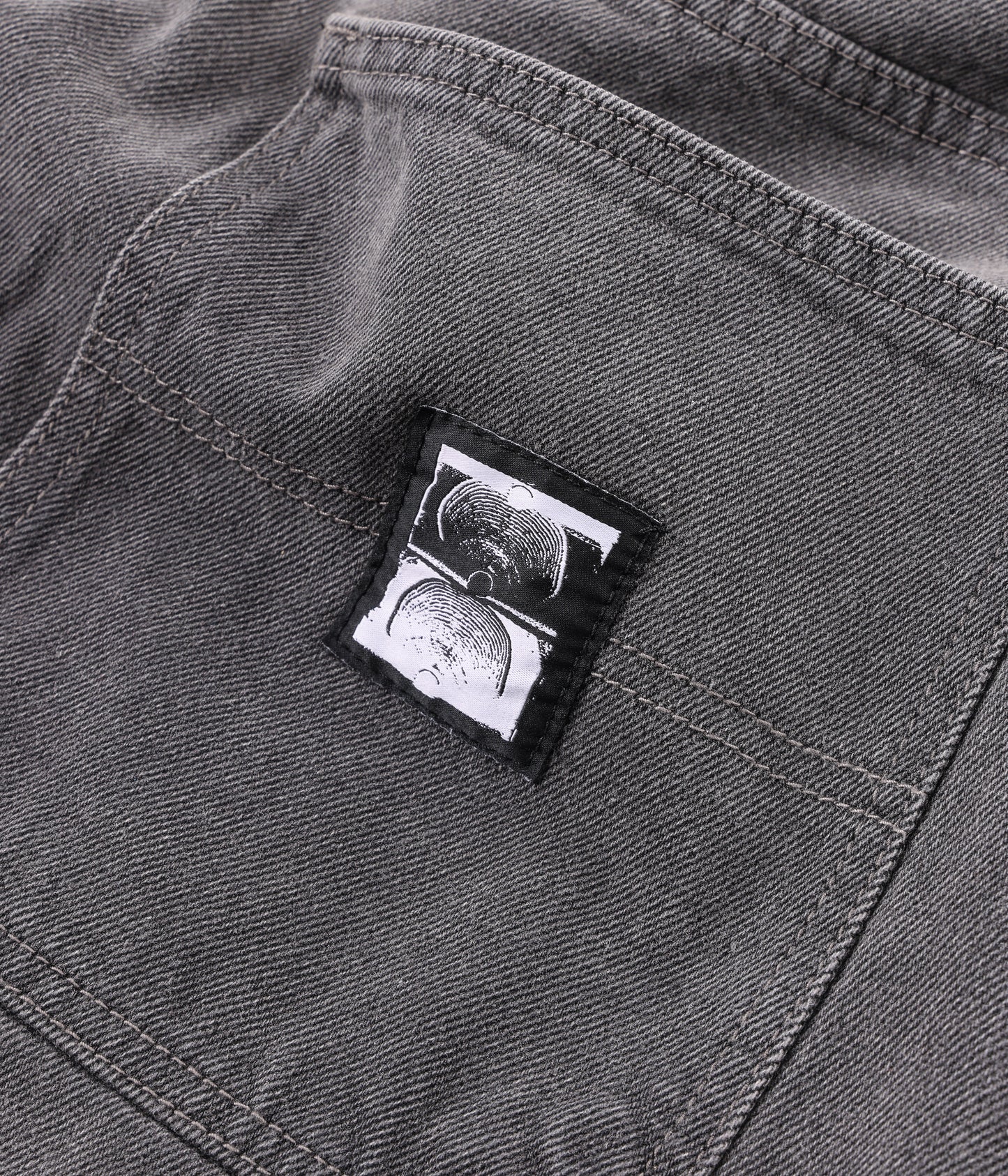 VT DISTEND  DENIM 20.5" CARPENTER SHORT // WASHED GREY