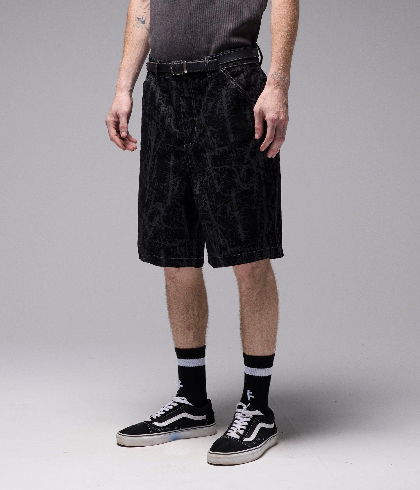 DISTEND 20.5" WALKSHORT // TURMOIL BLACK
