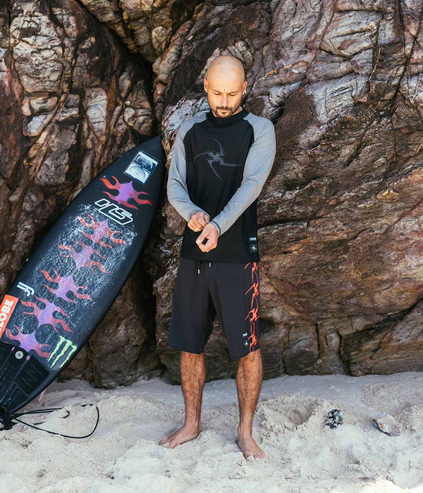 COMBAT STAR LS RASH VEST // BLACK