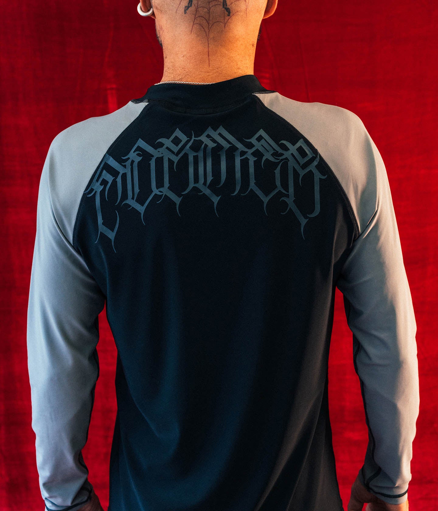 COMBAT STAR LS RASH VEST // BLACK