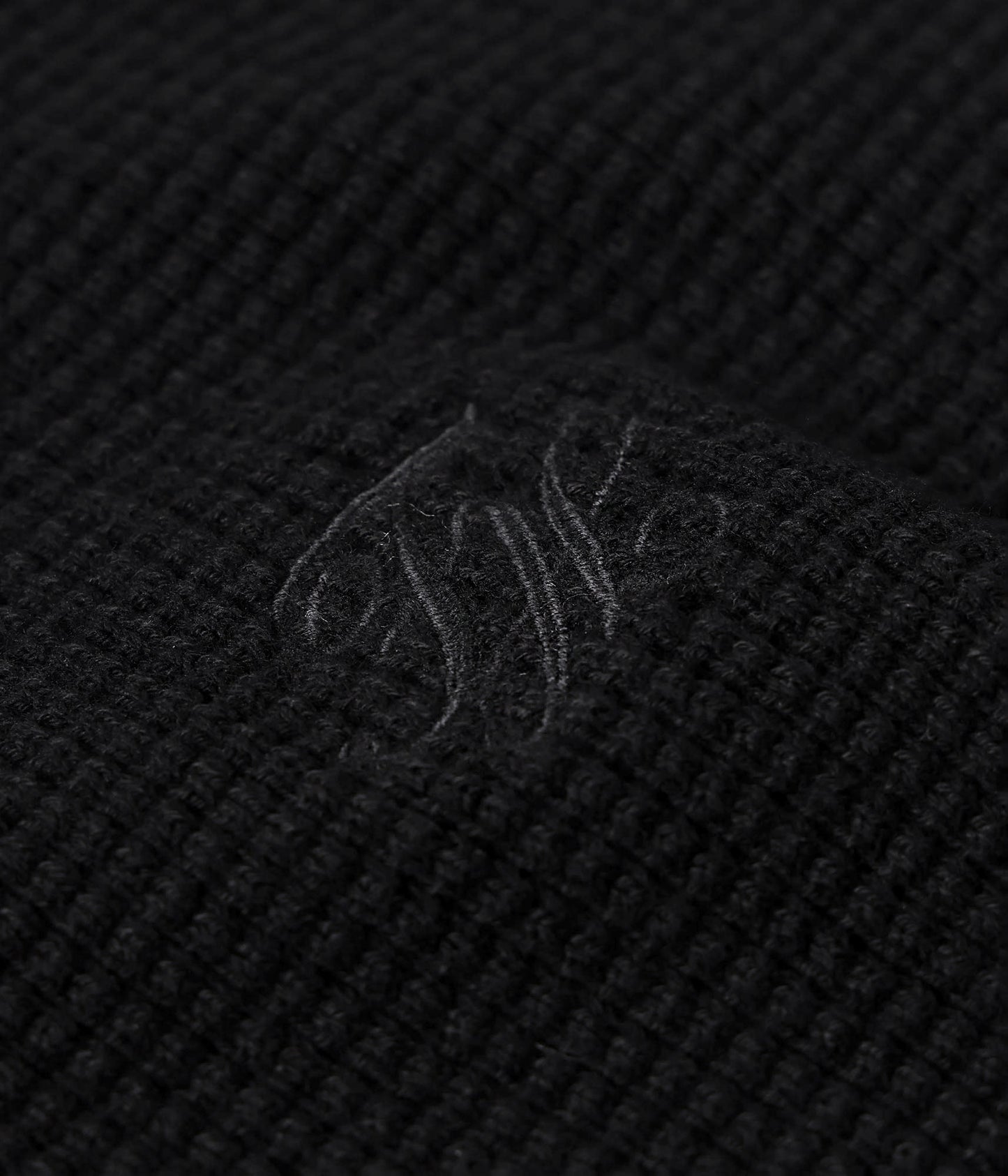 FH WAFFLE KNIT // BLACK
