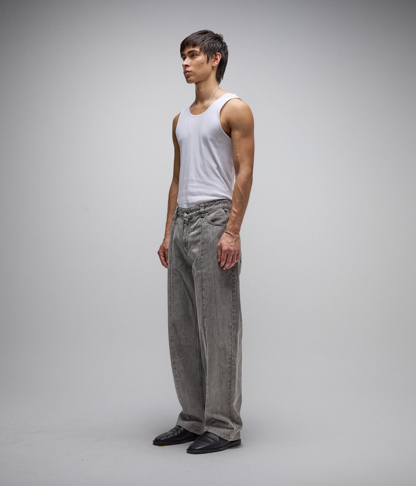 DISTEND SEAM JEAN // WASHED GREY