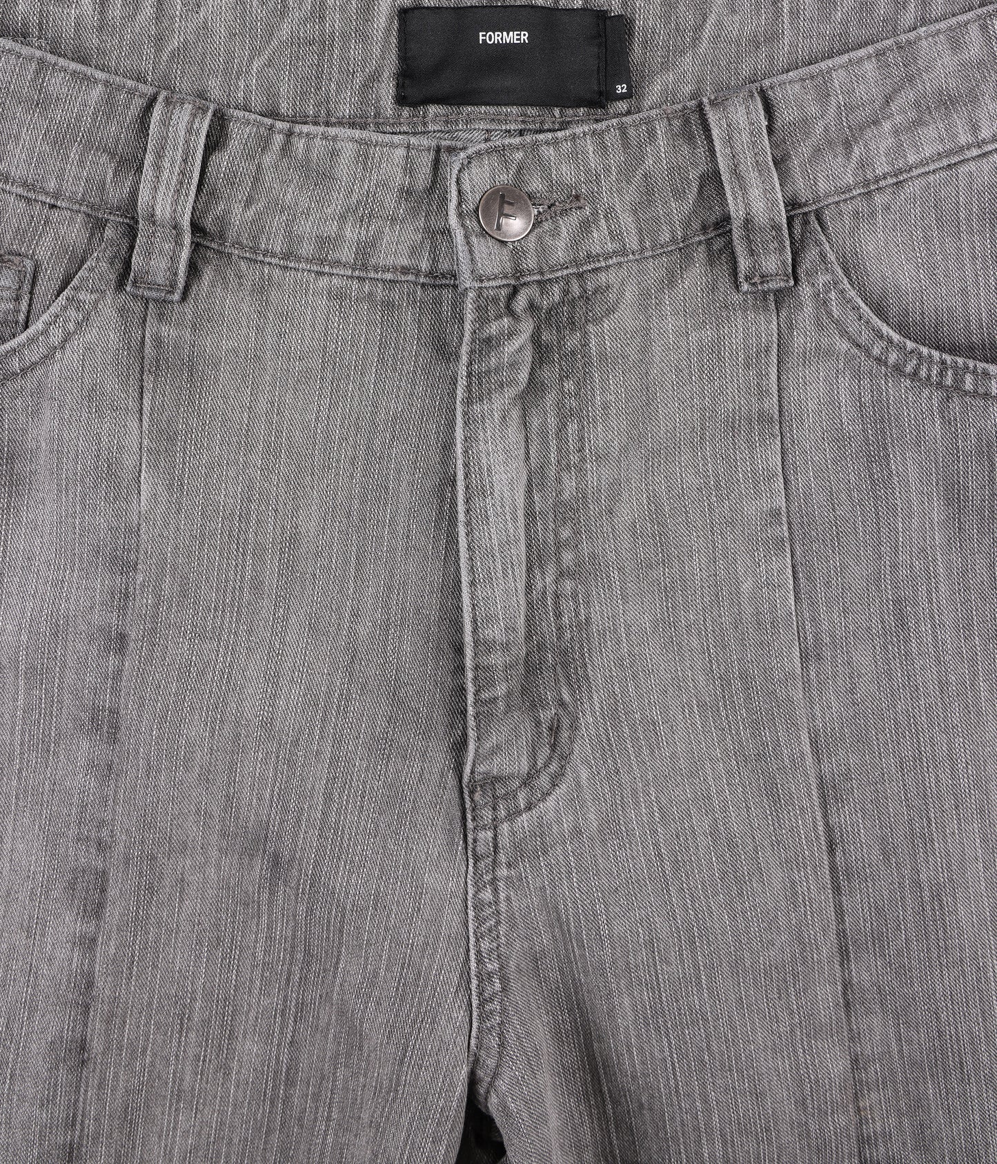 DISTEND SEAM JEAN // WASHED GREY