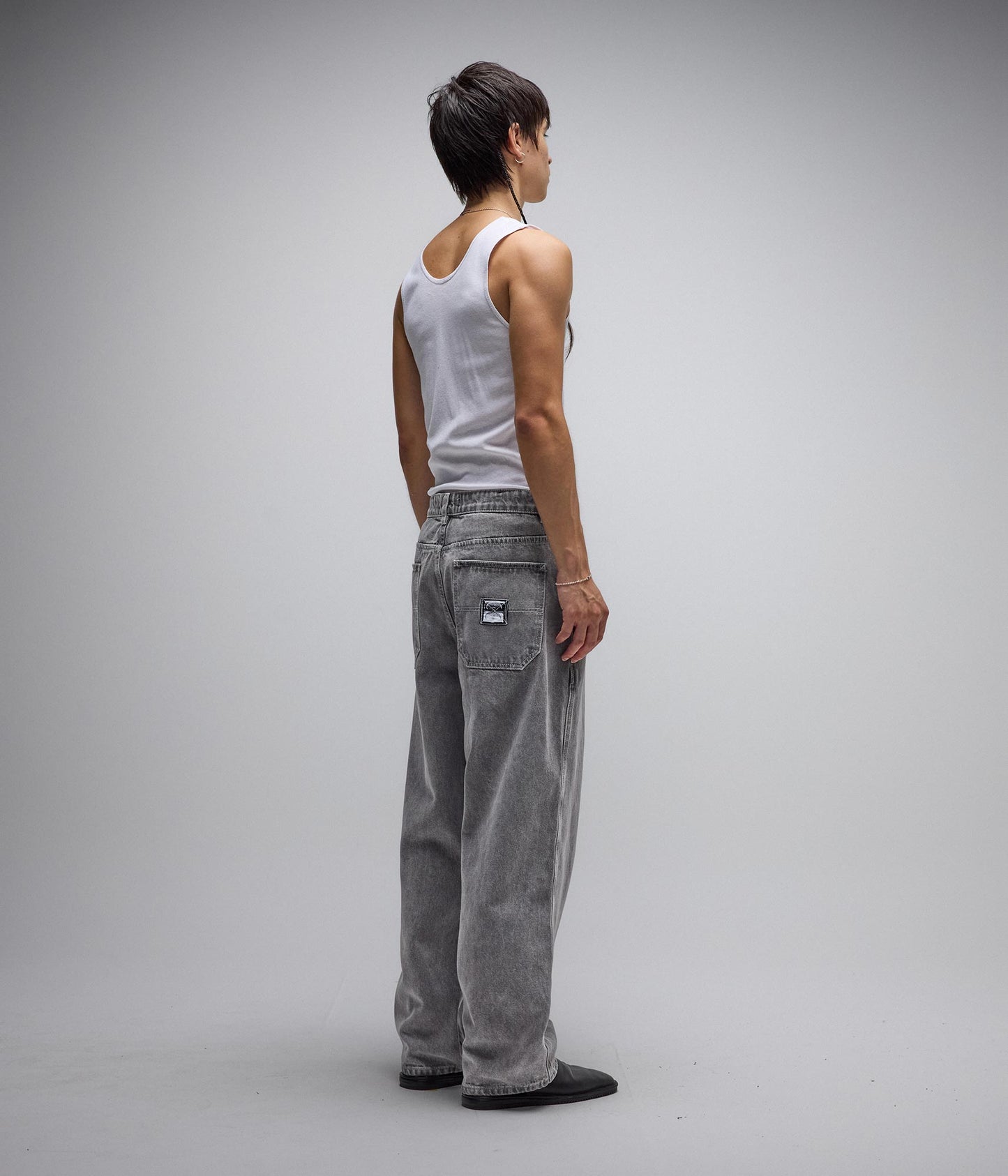 DISTEND DENIM PANT // SACRIFICE WASHED GREY