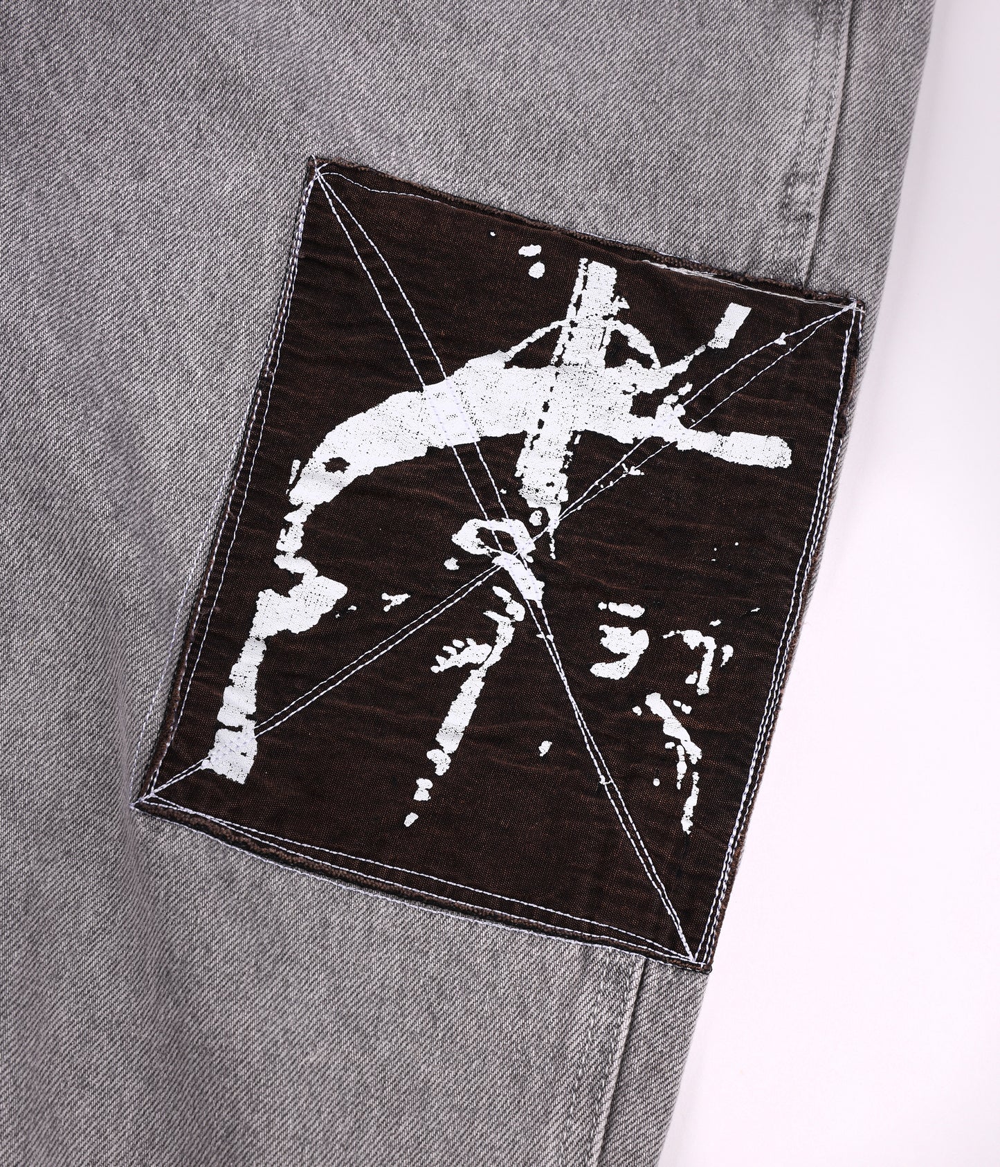 DISTEND DENIM PANT // SACRIFICE WASHED GREY