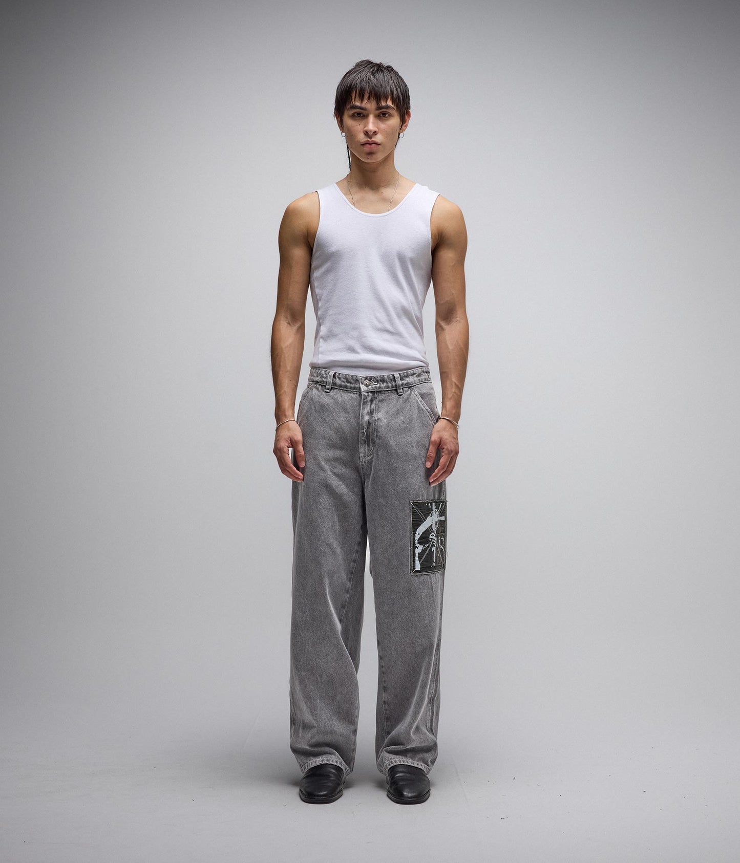 DISTEND DENIM PANT // SACRIFICE WASHED GREY