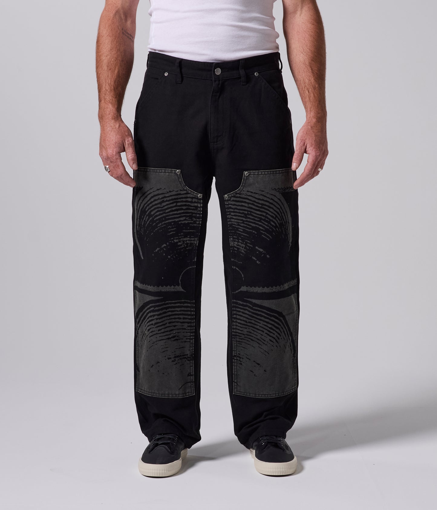 DISTEND DOUBLE KNEE CRUX PANT // BLACK