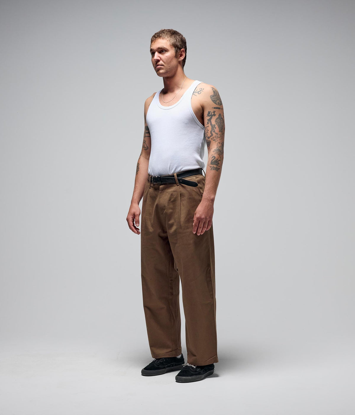 FORMER Anderson Twill Pant in Surplus