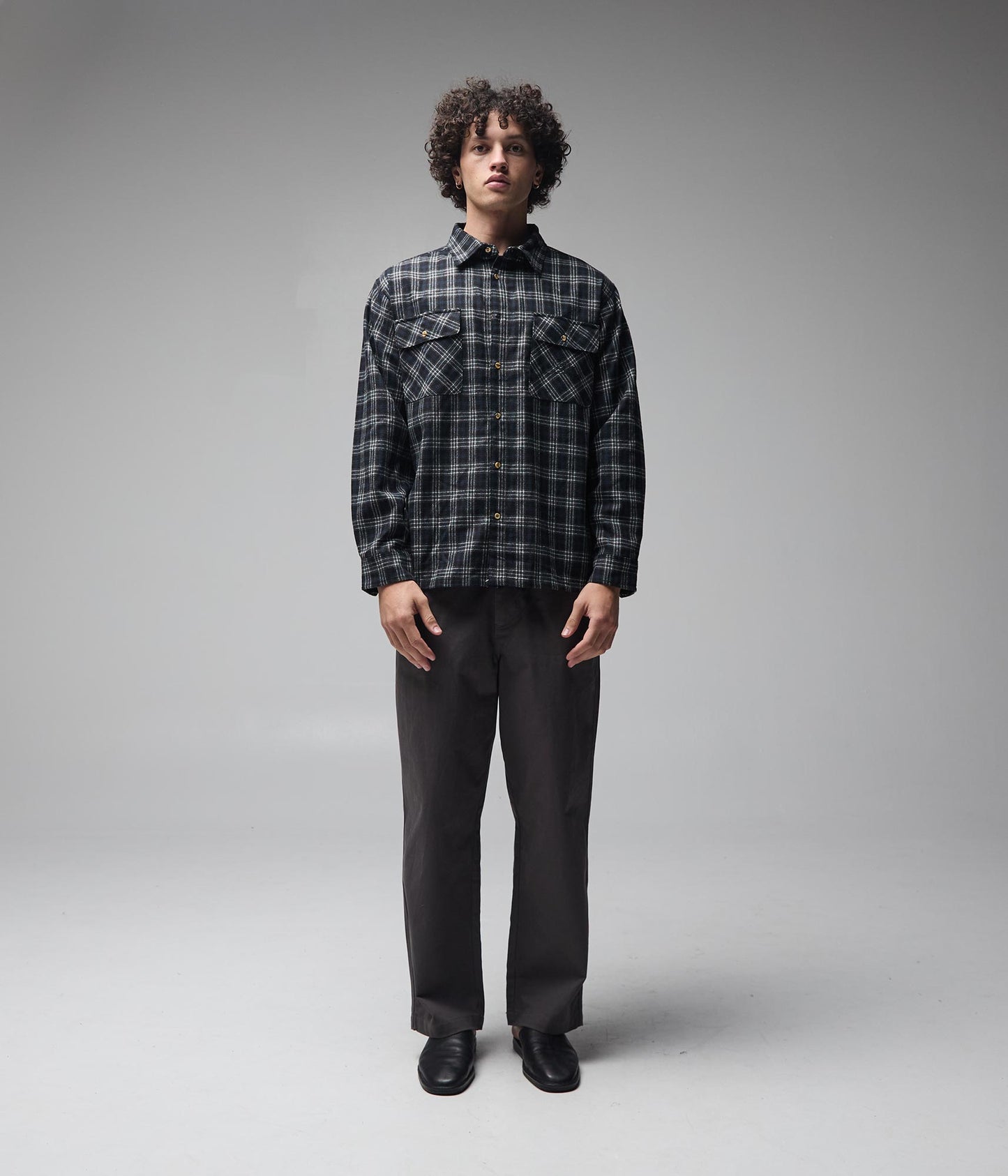 FORMER Vivian Flannel LS Shirt in BLACK/GREY