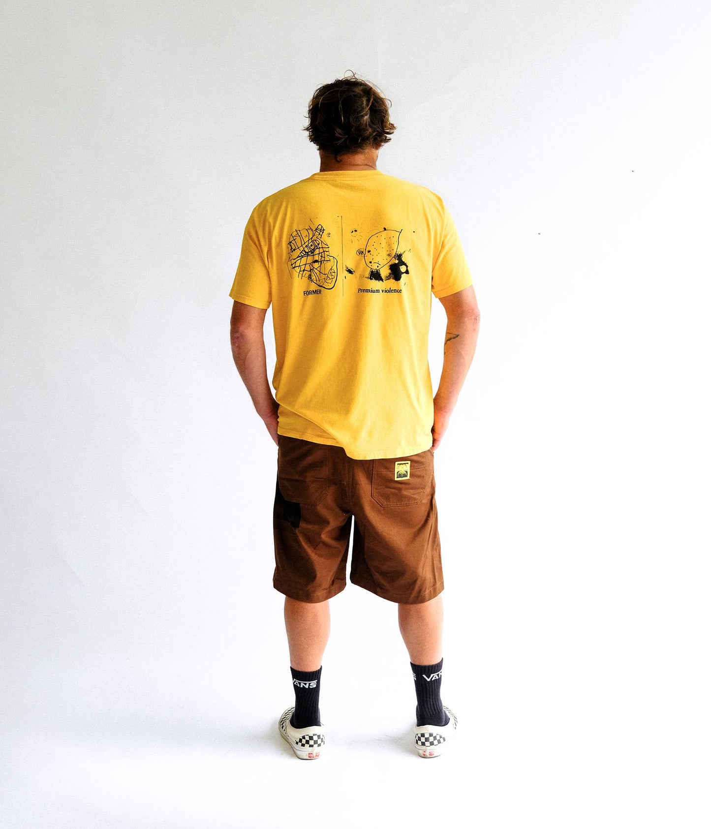 FORMER Kiddo T-shirt in MERCH GOLD - Destroyed By Dane Collection