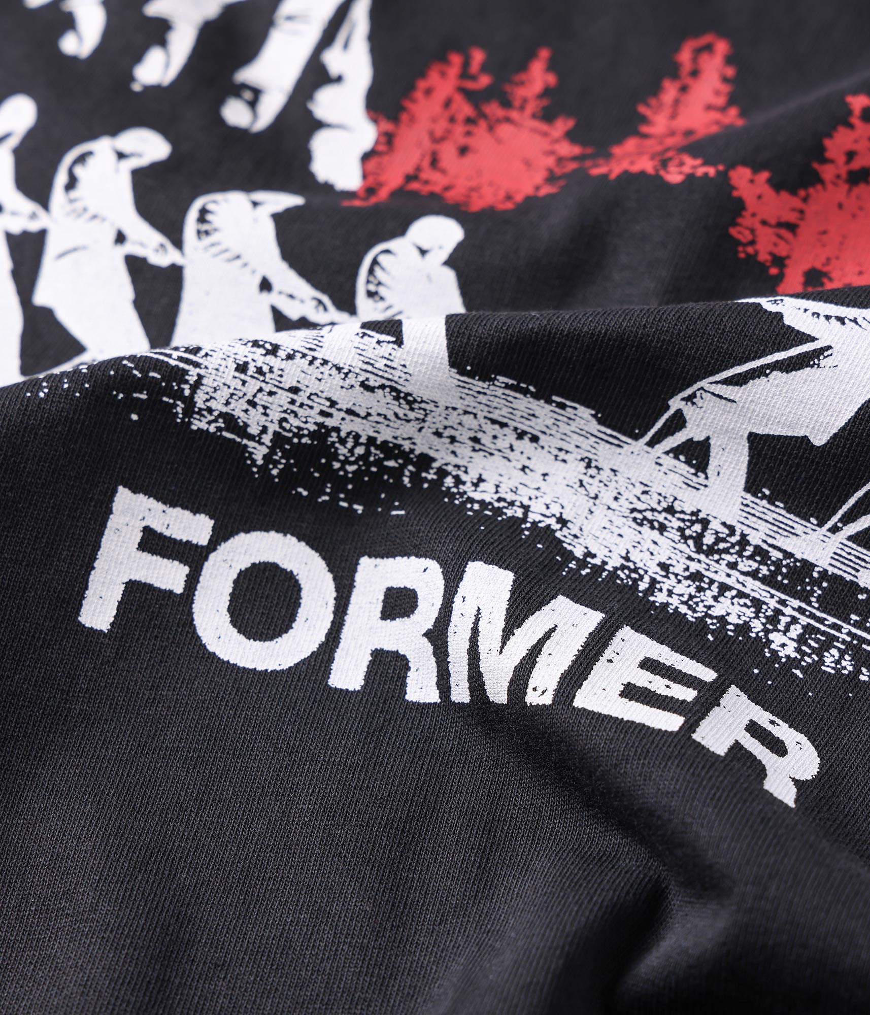 FORMER Engineered T-Shirt in WASHED BLACK - Pending Approval Collection