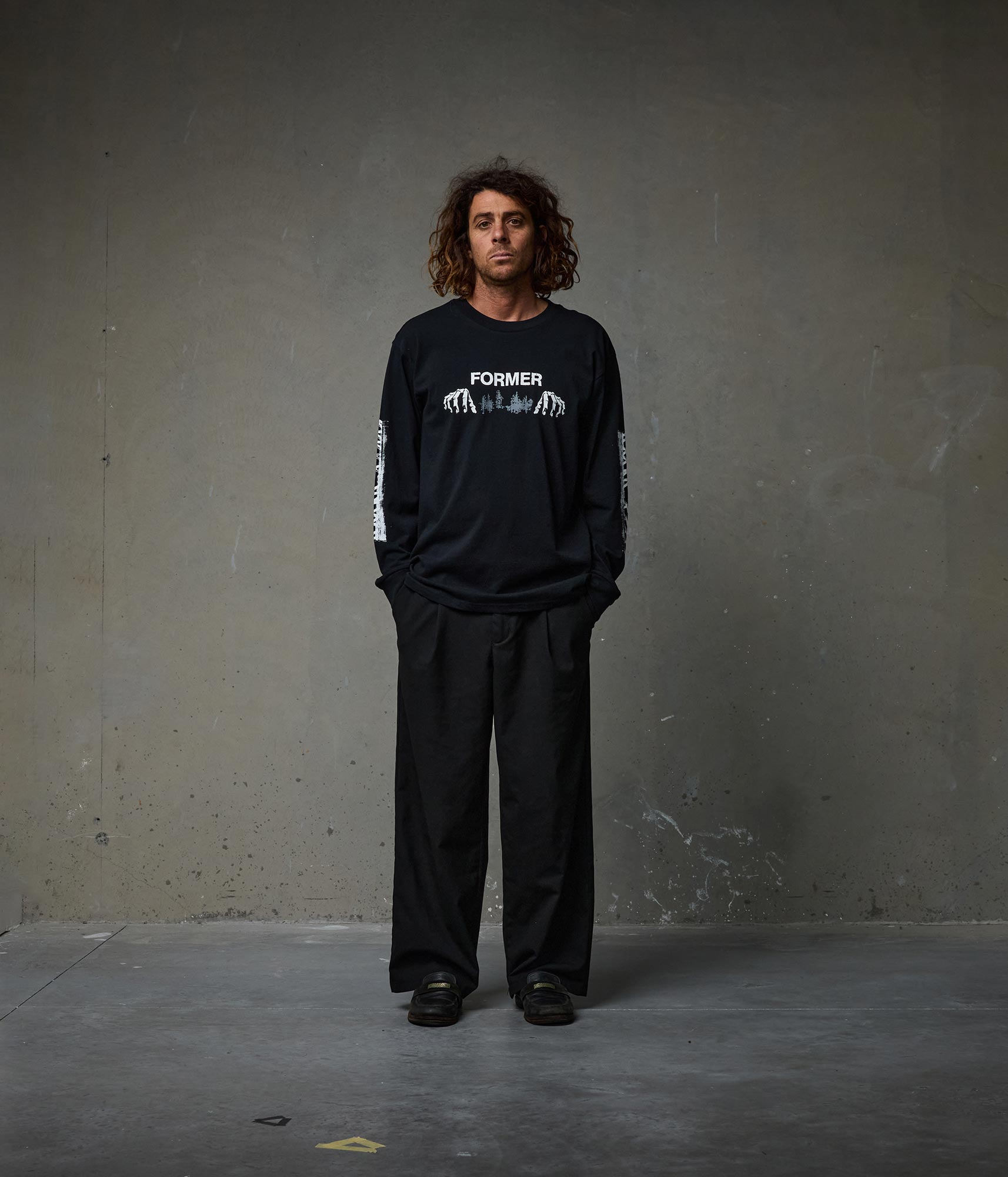 FORMER Engineered LS T-Shirt in BLACK - Pending Approval Collection