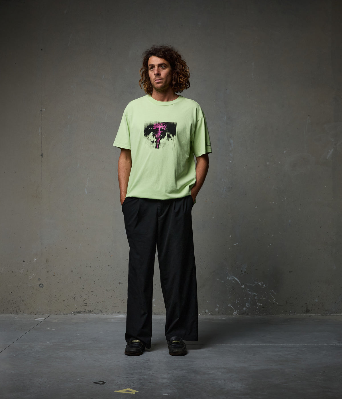 FORMER / SHATTERED T-SHIRT // MERCH LIME