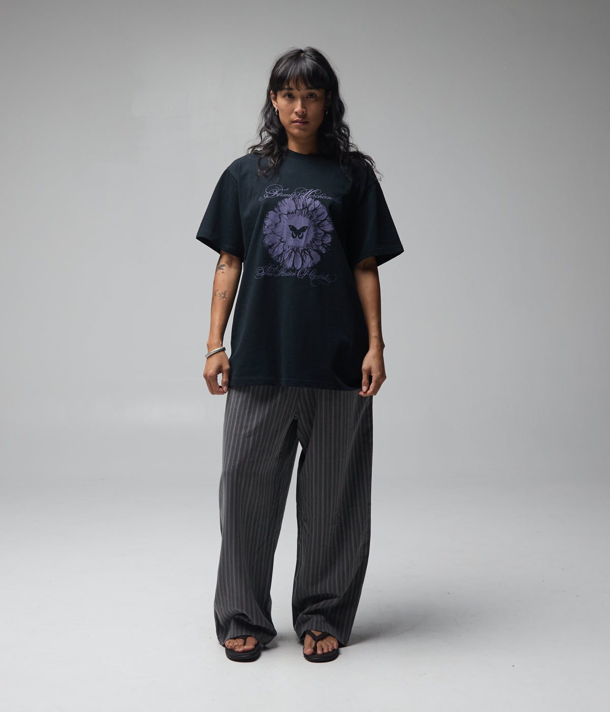 FORMER / FLUTTER T-SHIRT // BLACK