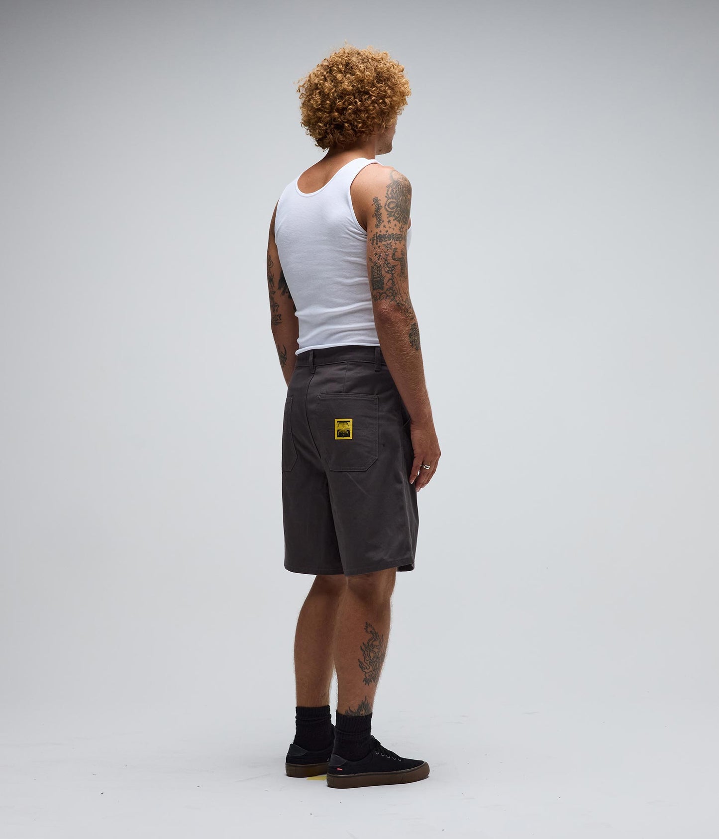 REYNLODS 21" WALKSHORT // GUNMETAL