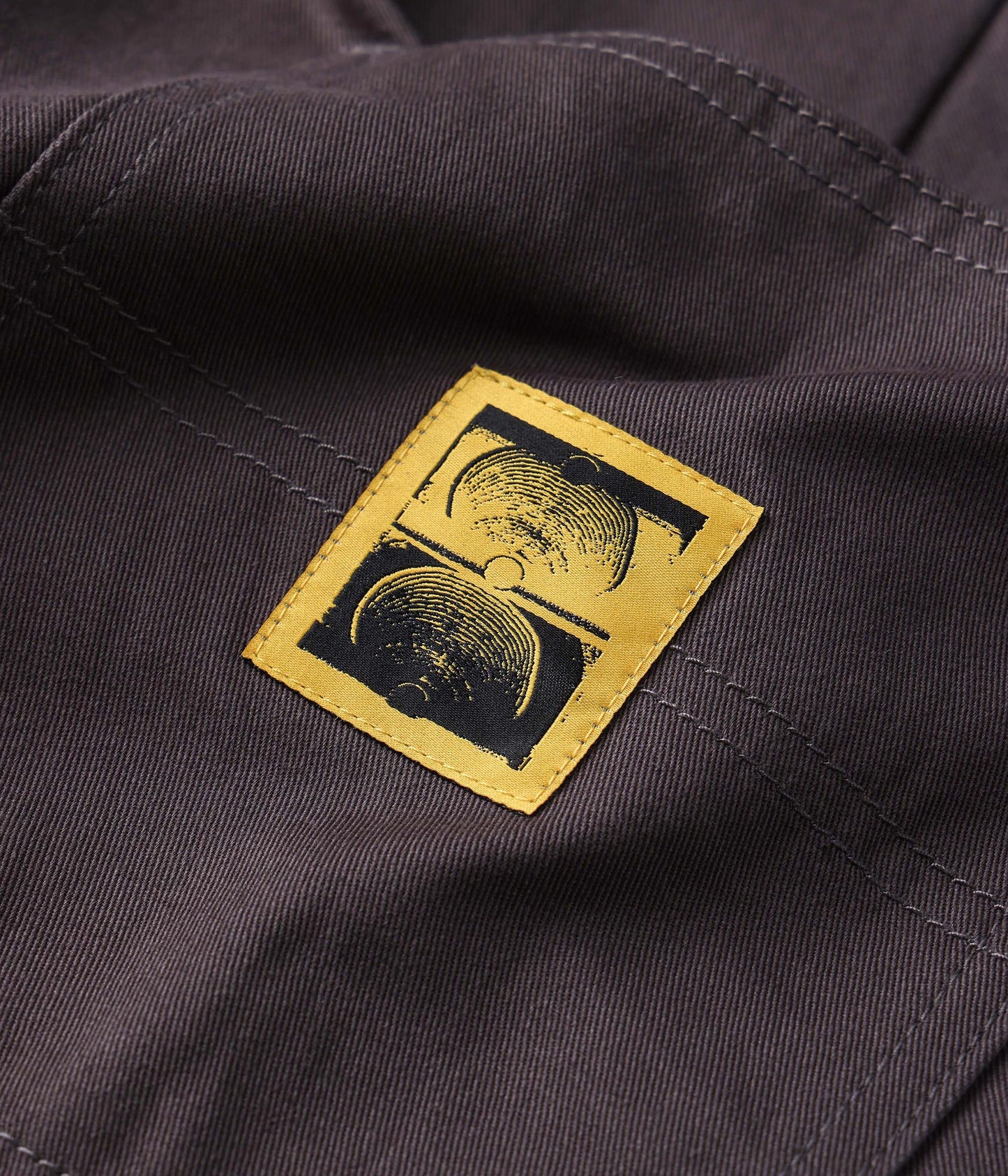 REYNLODS 21" WALKSHORT // GUNMETAL