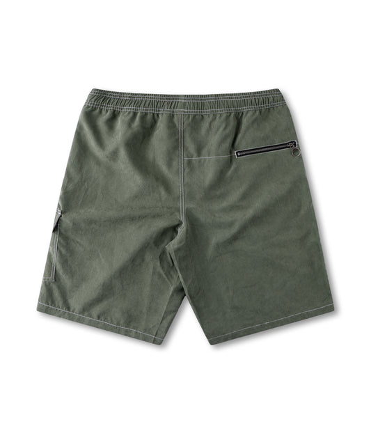 SWANS FLATLINE CARGO TRUNK // SURPLUS